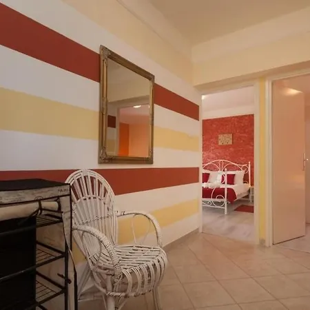 In Mit Grosser Terrasse By Interhome Prázdninový dům Rovinj