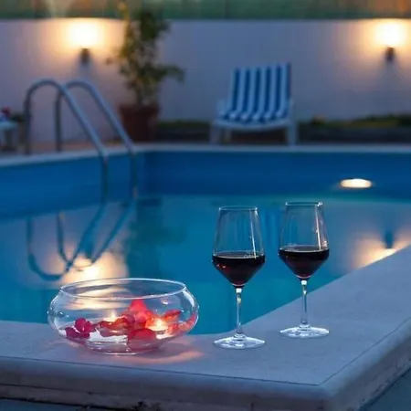 Prázdninový dům In Mit Grosser Terrasse By Interhome Rovinj